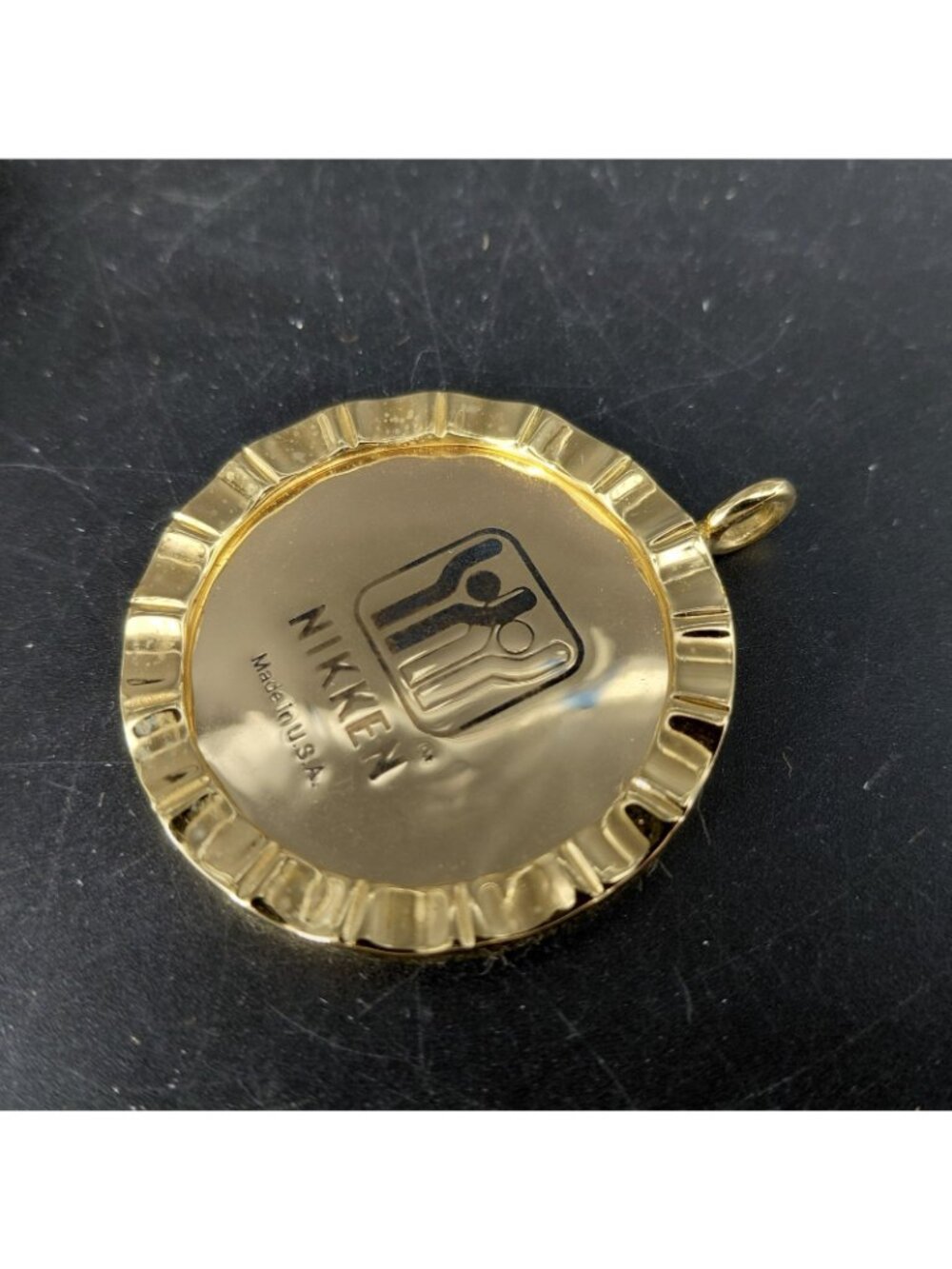 Nikken Gold Tone Round Pendant Logo Medallion Necklace Charm Jewelry USA - Picture 3 of 6
